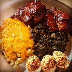 Meet your Posher, Derrick